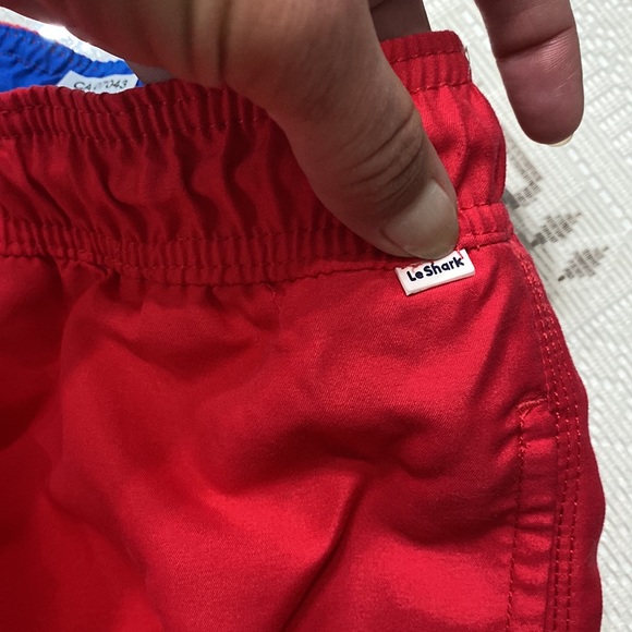 NEW Le Shark swimming shorts - Picture 5 of 7